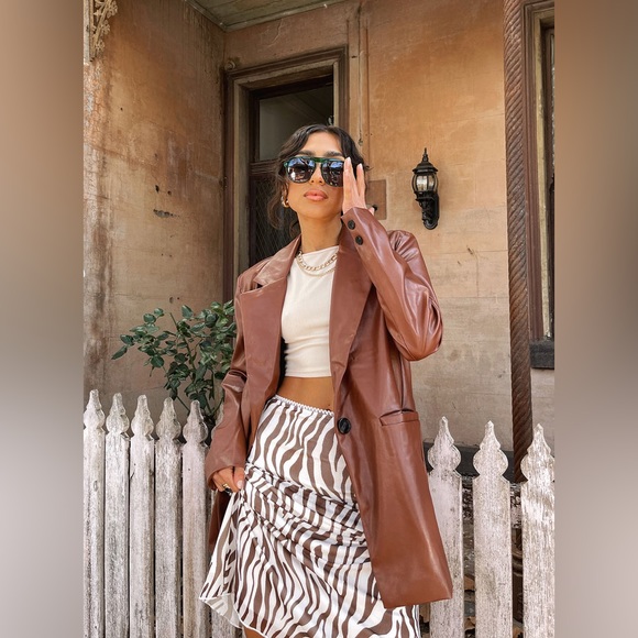 Princess Polly Jocelyn Faux Leather Blazer in Brown Size XS/S New with tag - Picture 3 of 16